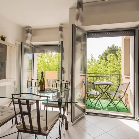 Garage Privato - Casa In Centro Con Wifi E Netflix Daire Riccione